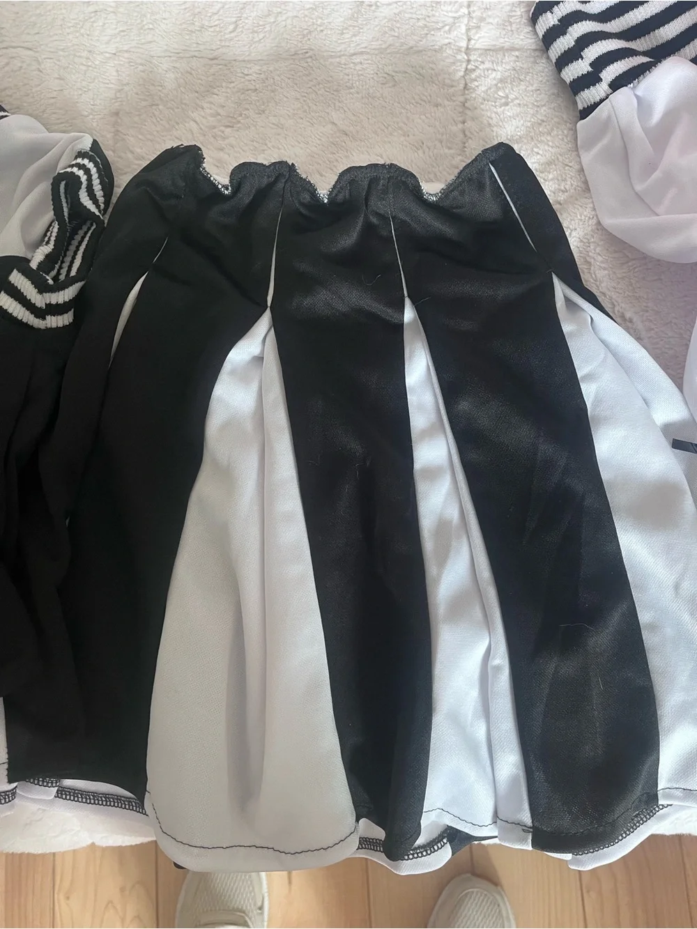 Girls Black and White Skull Cheerleader Costume Size 12-14
